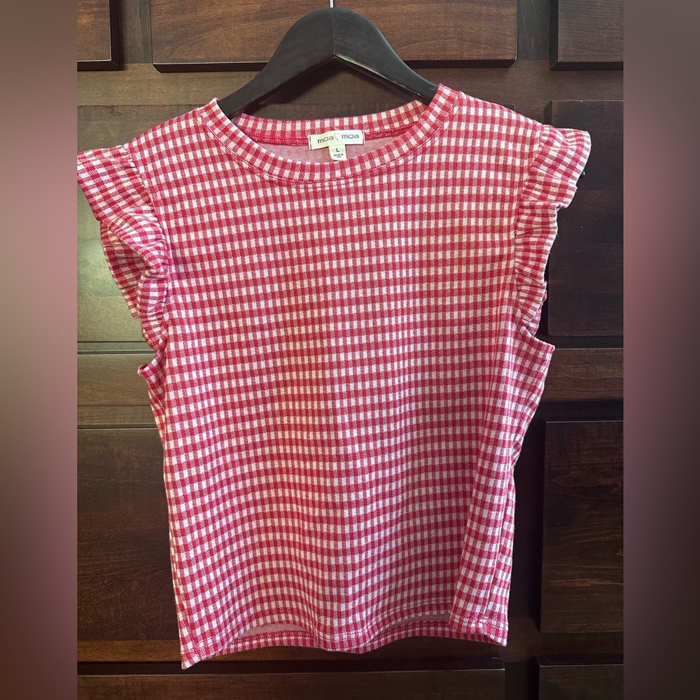 Moa Moa Red and White Checkered Top
